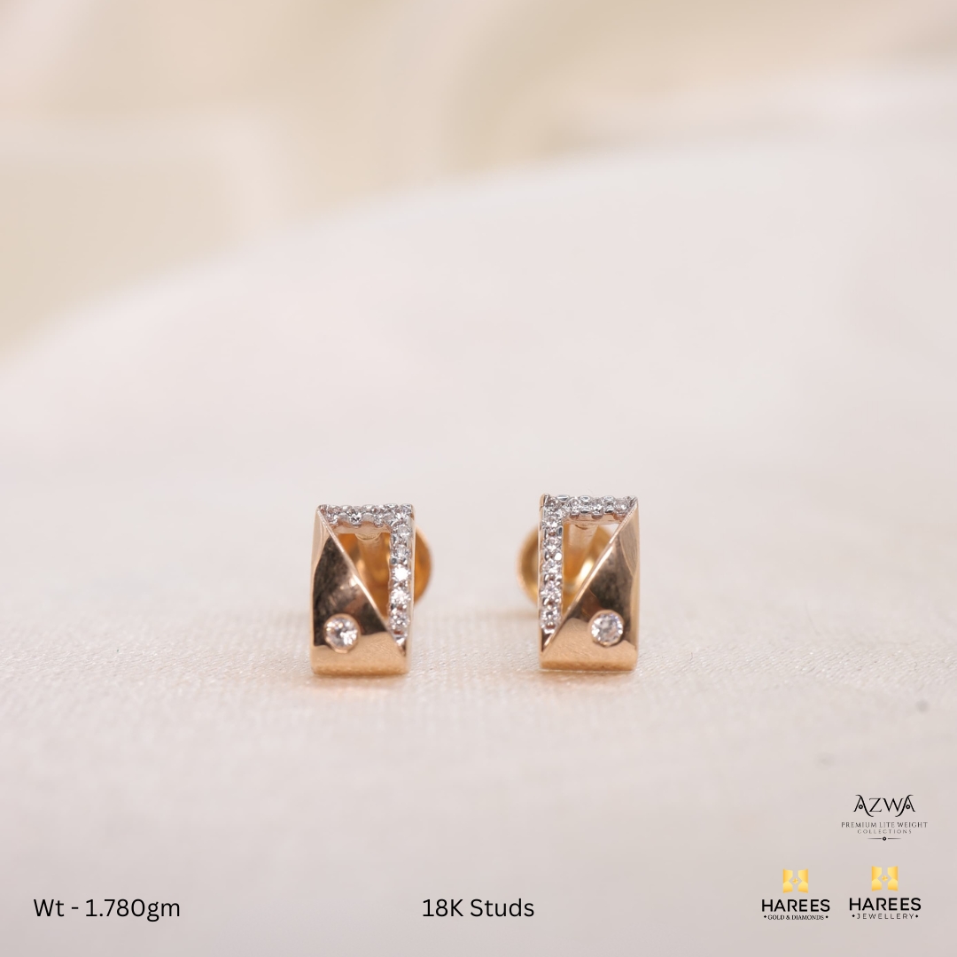 18K Gold Studs