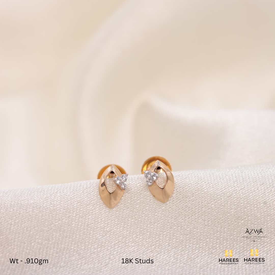 18K Gold Studs