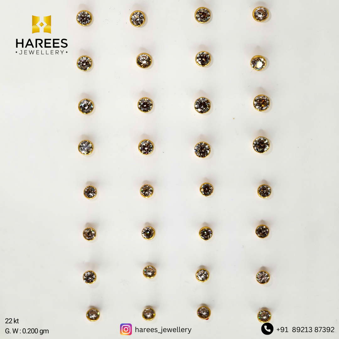 22K Gold Second studs