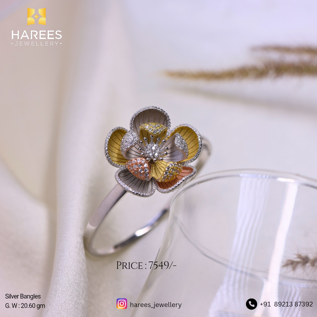 Silver Bangle for ladies