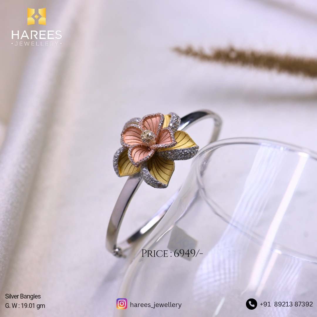 Silver Bangle for ladies